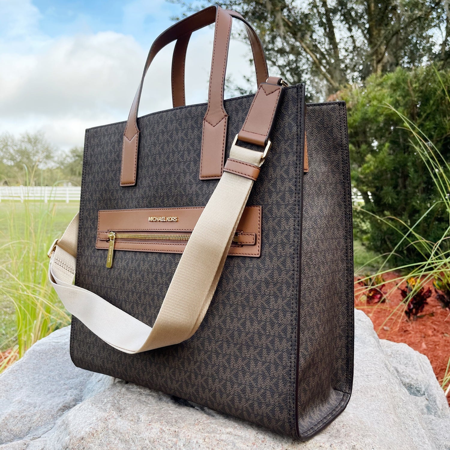 Michael Kors INMKBLTPLT Brown NS